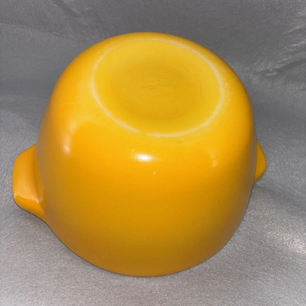 Vintage Anchor Hocking ORANGE‎ Fire King Cinderella Mixing Bowl 8.5 In RARE EUC